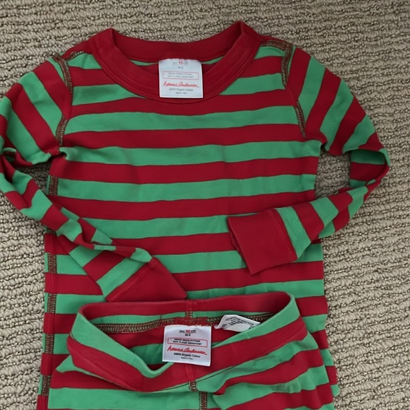 Hanna Andersson - 3T - stripe Christmas pajamas - Picture 2 of 3